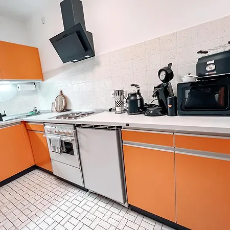 Stilvolle Wohlfuehl-ferienwohnung Mit Balkon & Ausblick